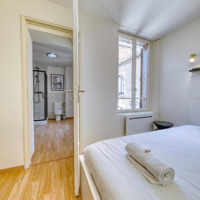 The big Reims house - 8 bedrooms - Apartment - 16