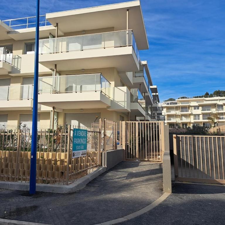 cozy studio, pool and beach - Appartement 2 Chambres - 11