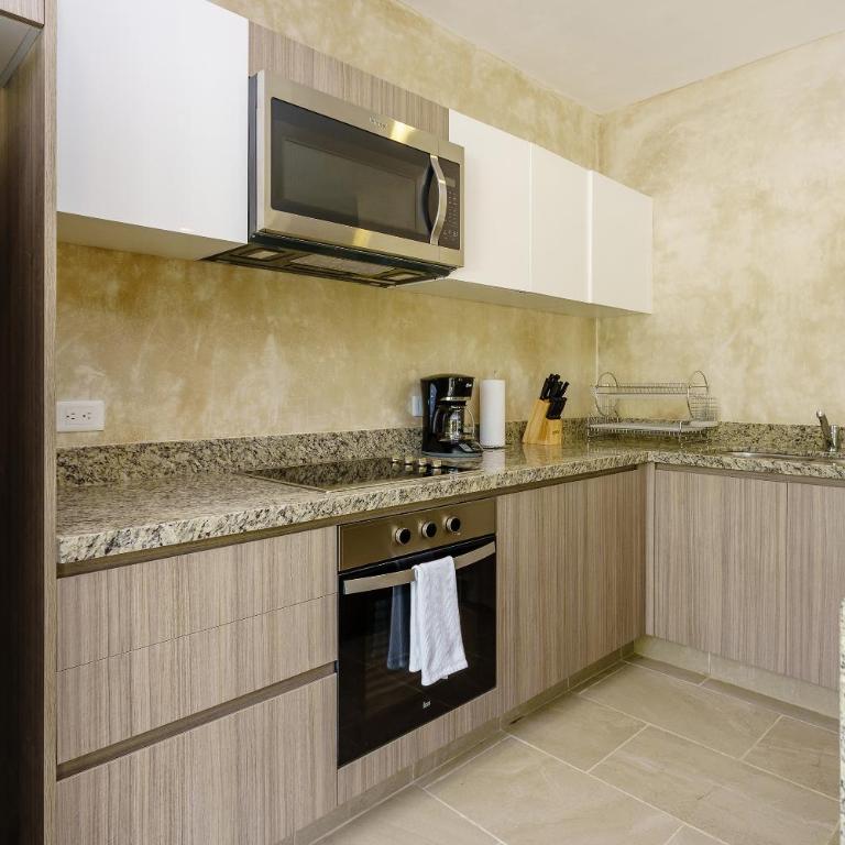 Charming Nature-Inspired Condos with Sultry Surroundings by Stella Rentals - 2BR Terrace & Pool - 7