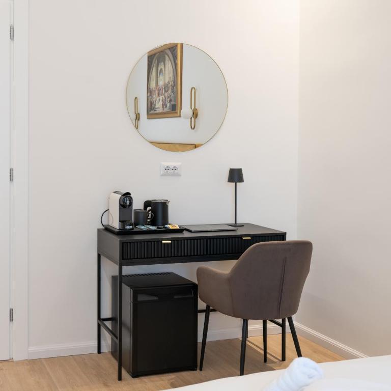 Romart Luxury Rooms - Camera Matrimoniale Deluxe - 7