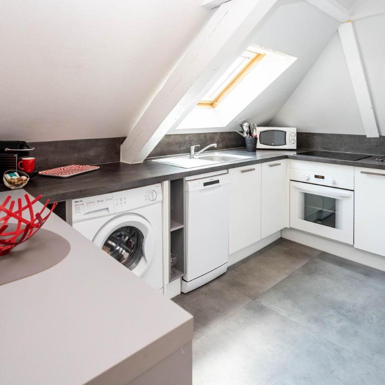 Appartement avec balcon à Strasbourg Robertsau - Apartamento de 1 dormitorio - 5