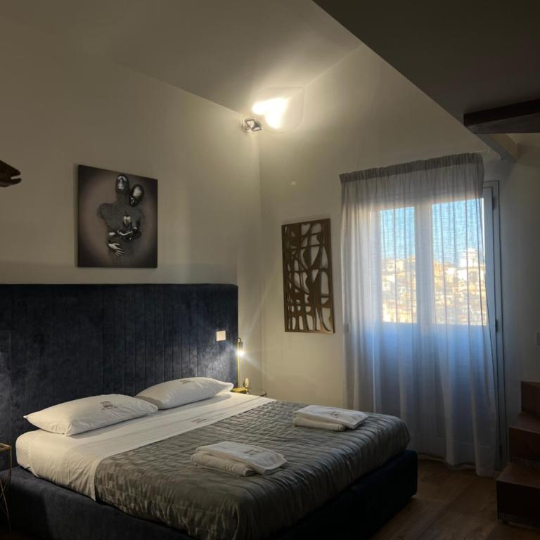Atenea Boutique Rooms- Atenea Collection - Deluxe Double Room with Balcony - 19