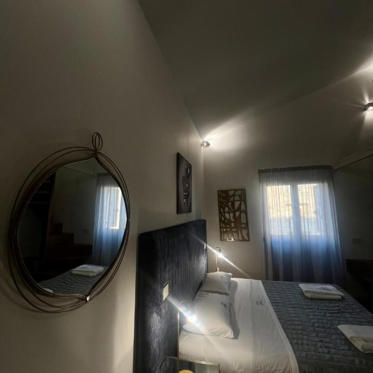 Atenea Boutique Rooms- Atenea Collection - Deluxe Double Room with Balcony - 15