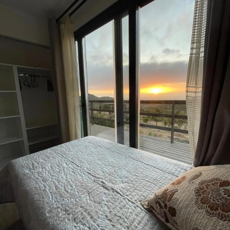Exclusiva casa con hermosa vista - Three-Bedroom House - 21