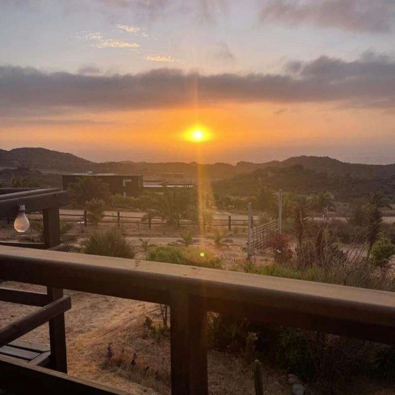 Exclusiva casa con hermosa vista - Three-Bedroom House - 24