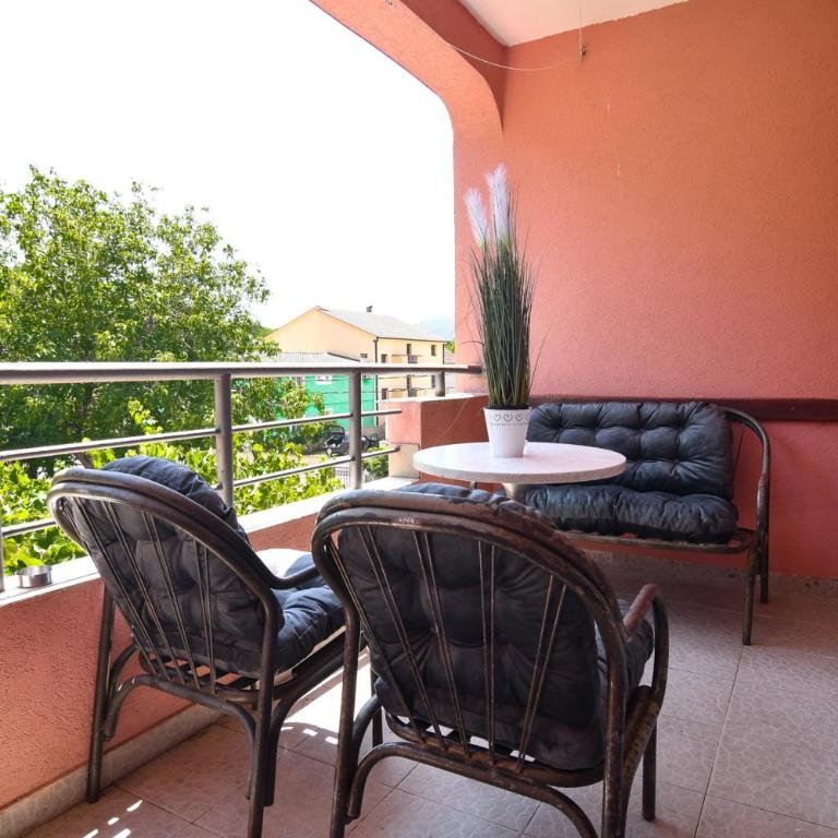 Perfect Location close to Jaz beach - Apartments Rora Knezevic - Deluks Apartman sa 1 Spavaćom Sobom - 1