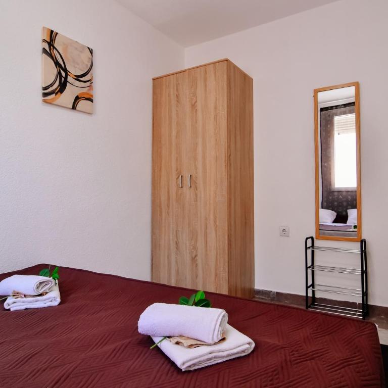 Perfect Location close to Jaz beach - Apartments Rora Knezevic - Deluks Apartman sa 1 Spavaćom Sobom - 12