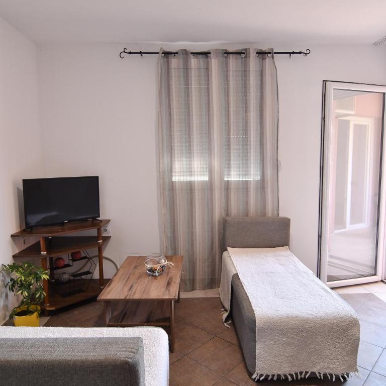 Perfect Location close to Jaz beach - Apartments Rora Knezevic - Apartman sa 1 Spavaćom Sobom - 6