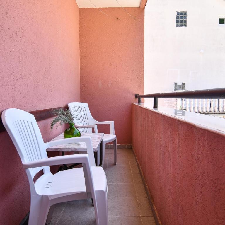 Perfect Location close to Jaz beach - Apartments Rora Knezevic - Trokrevetni Studio - 12