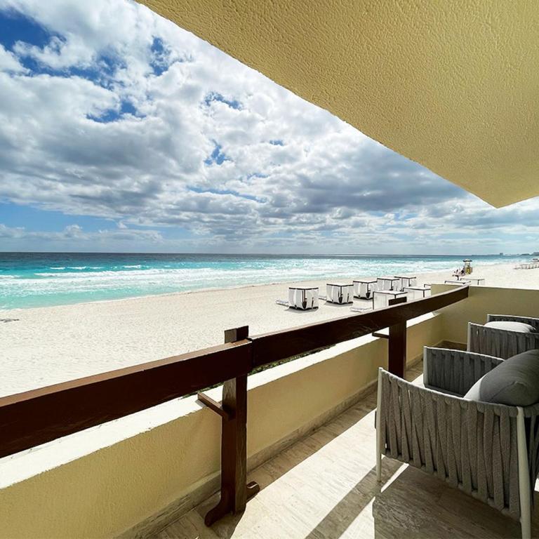 Grand Park Royal Cancun - All Inclusive - Villa - Beach Front - 6