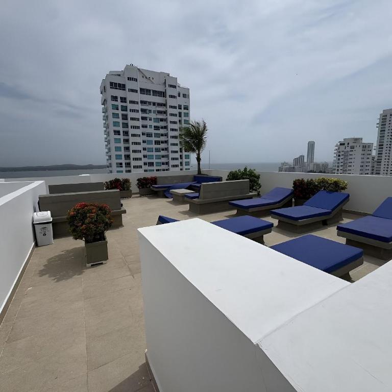 SeaView Apartment in Castillogrande – Rooftop Pool - 2BR + 2Bath - Two-Bedroom Apartment with Balcony and Sea View - 3