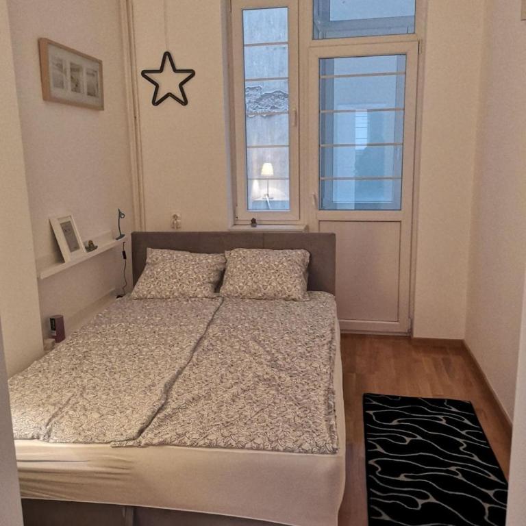 Modern apartment in the city center - One-Bedroom Apartment - 8