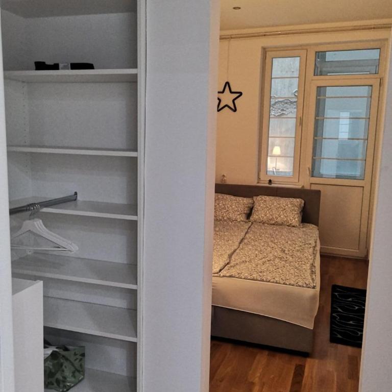 Modern apartment in the city center - One-Bedroom Apartment - 12