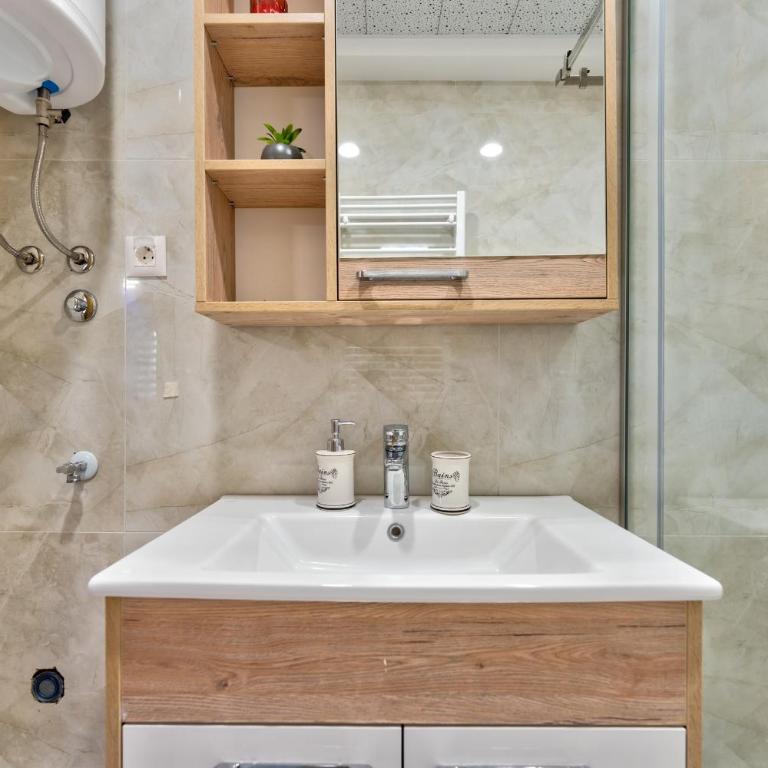 Vila Elsa 2 - Cozy One-Bedroom Apartment - 13