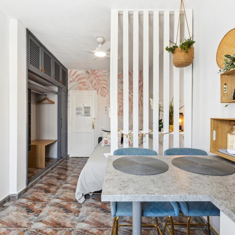 Habitaciones privadas cerca de la playa y aeropuerto en casa compartida con otros huéspedes - Habitación Doble Estándar con baño compartido - 4