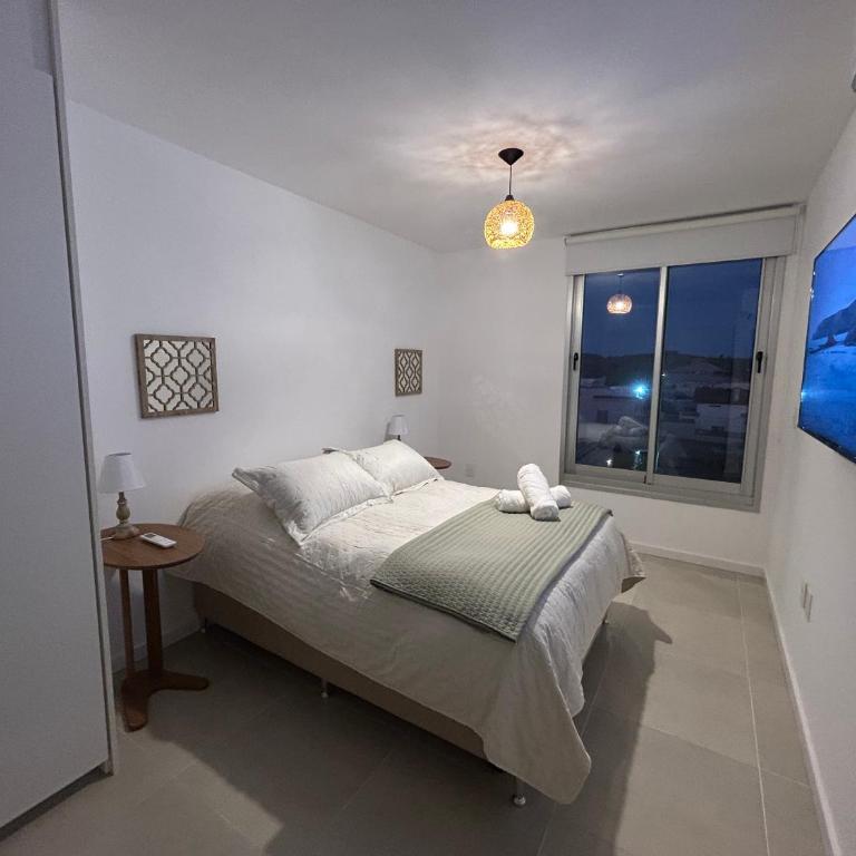 Vista al mar y cerros! Bano en suite apto nuevo Altos de Piriapolis - Apartamento de 2 dormitorios - Frente al océano - 9