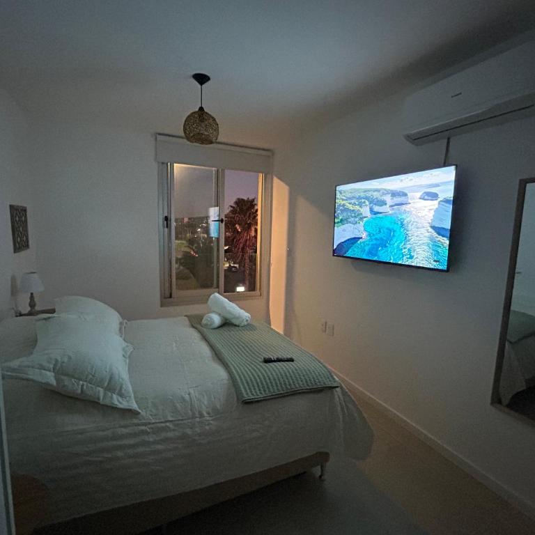 Vista al mar y cerros! Bano en suite apto nuevo Altos de Piriapolis - Apartamento de 2 dormitorios - Frente al océano - 11