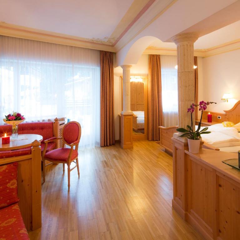 Dolomites Wellness Hotel Savoy - Suite Junior - 2