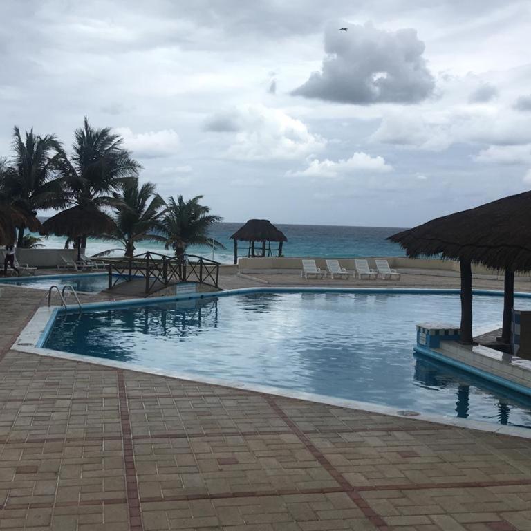 Hermoso Apartamento con playa en Zona Hotelera - One-Bedroom Apartment - 52