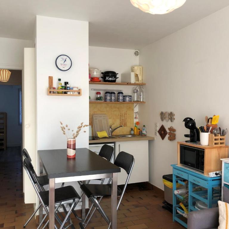 Location Vacances : Appartement 1 Chambre pour 2, proche plage à Saint Jean de Monts - FR-1-323-106 - Apartment (4 Erwachsene) - 4