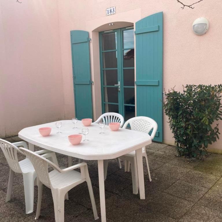 Maison avec piscine, proche forêt et plage à Saint Jean de Monts - FR-1-323-527 - Ferienhaus - 15