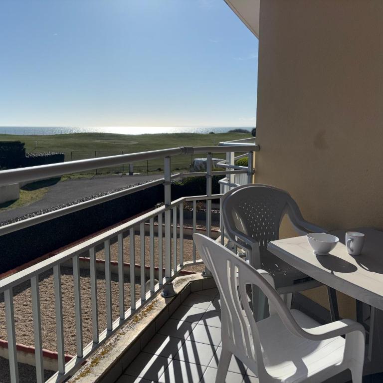 Appartement T2 + Alcôve, piscine collective, 5 pers, parking - FR-1-323-568 - Apartment - 1
