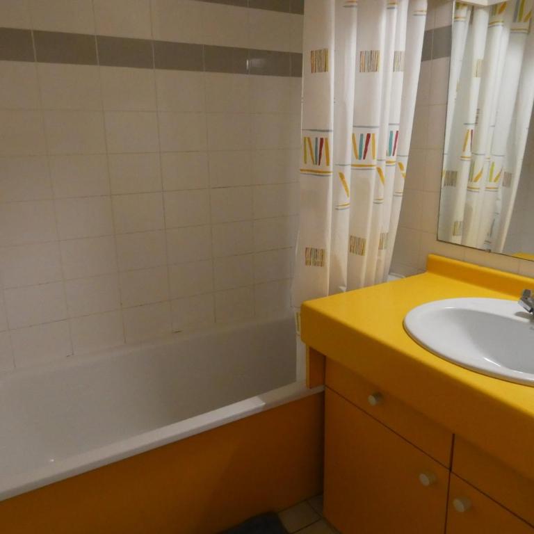 Appartement T2+ cabine avec piscine et parking à Saint-Jean-de-Monts - FR-1-323-315 - Apartment - 7