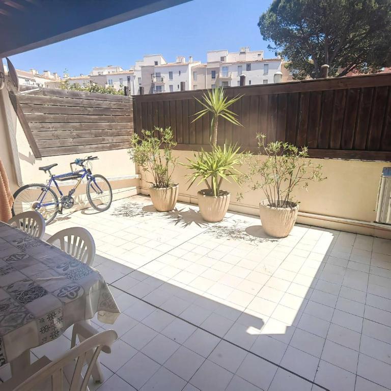Cap d'Agde: Joli T2 Climatisé à 50m Plage, 4 Pers - FR-1-607-227 - Appartamento - 1