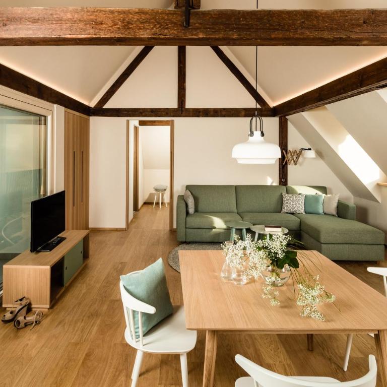 Ladurnerhof Boutique Apartments Meran - Deluxe One-Bedroom Apartment - 6