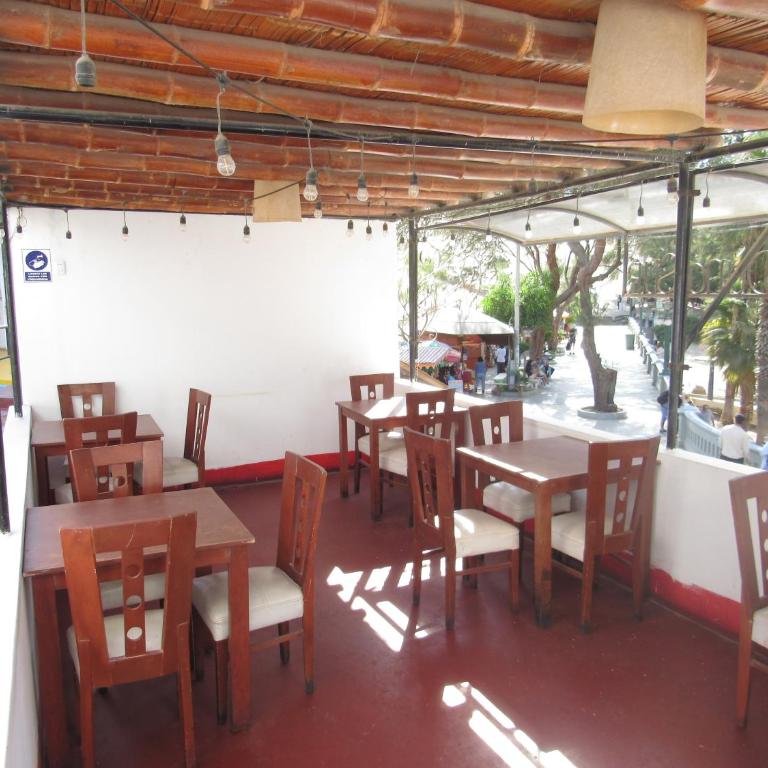 Hospedaje con vista ala laguna de huacachina refugio en el oasis - Family Room - 10