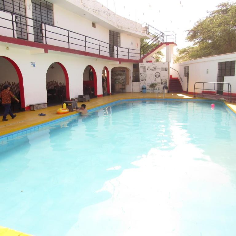 Hospedaje con vista ala laguna de huacachina refugio en el oasis - Family Room - 14
