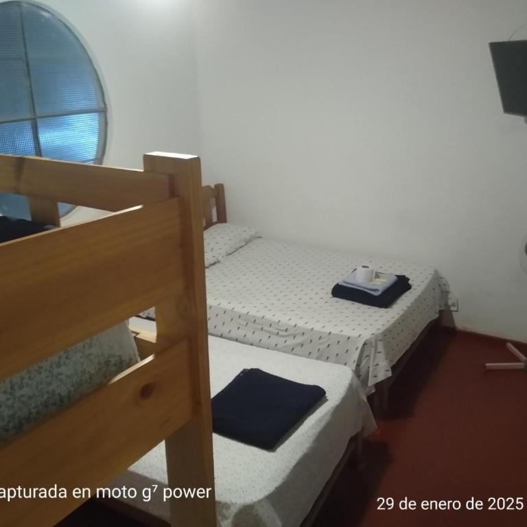 Hospedaje con vista ala laguna de huacachina refugio en el oasis - Quadruple Room with Private External Bathroom - 4