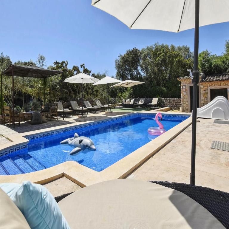 Nice holiday home with private pool - Casa Vacacional de 3 dormitorios - 3
