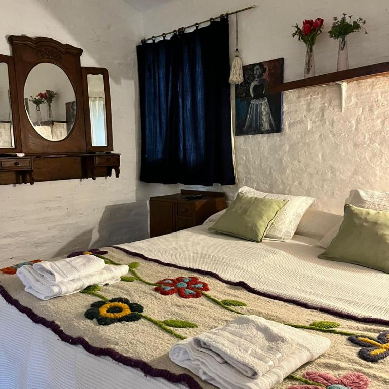 Casita Amarillo Sol con Casa de Te, Pileta y Parrilla - Casa de 2 dormitorios - 9