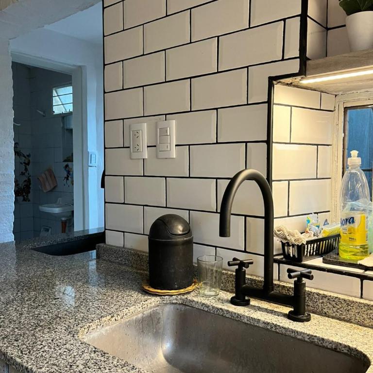 Casita Amarillo Sol con Casa de Te, Pileta y Parrilla - Casa de 2 dormitorios - 16