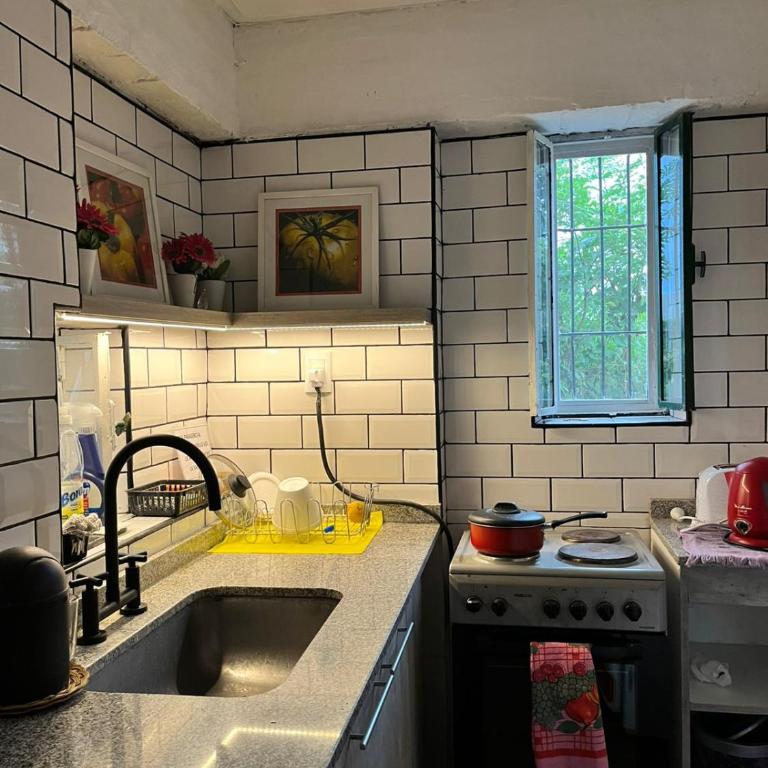 Casita Amarillo Sol con Casa de Te, Pileta y Parrilla - Casa de 2 dormitorios - 24