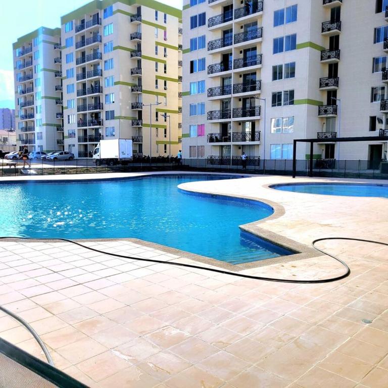 Bonito Aparatemnto con Piscina - Three-Bedroom Apartment - 4