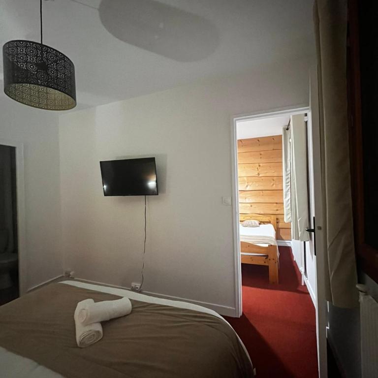 Hôtel Au Feu De Bois - Chambre Familiale - 4