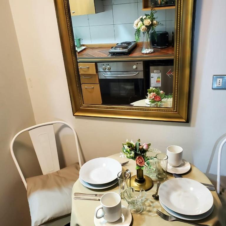 1Centro histórico, salida Metro Santa Lucía - Apartamento de 1 dormitorio - 2