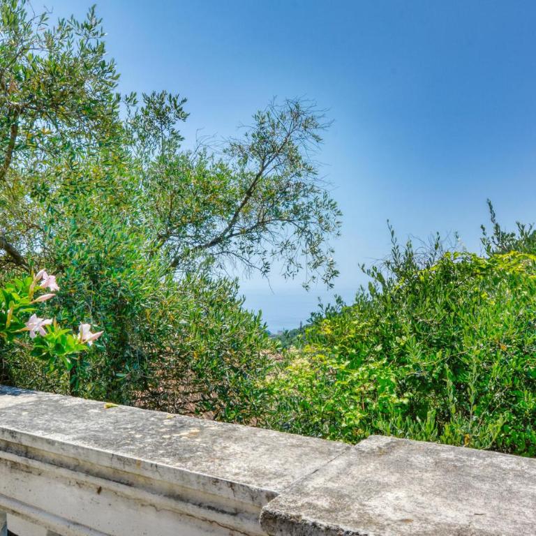 2 Bedroom Stunning Apartment In Moneglia - Two-Bedroom Apartment - 4