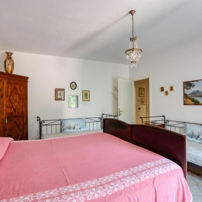 2 Bedroom Stunning Apartment In Moneglia - Two-Bedroom Apartment - 9