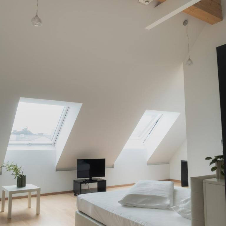 City-Hotel - Suite - 11
