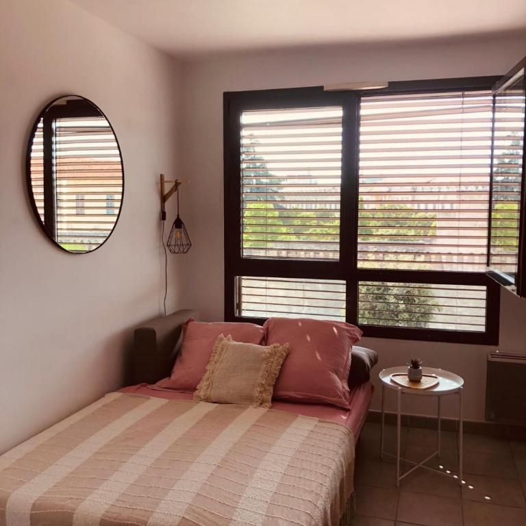 Avignon appartement en face des remparts, parking - Apartment mit 1 Schlafzimmer - 4