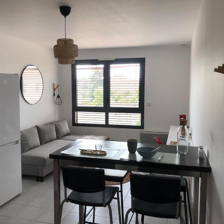 Avignon appartement en face des remparts, parking - Apartment mit 1 Schlafzimmer - 5