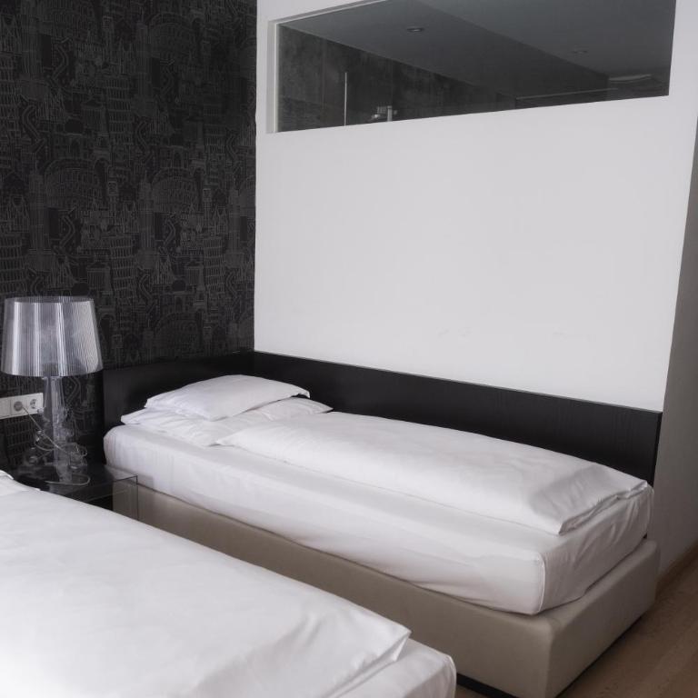 City-Hotel - Comfort Dreibettzimmer - 4
