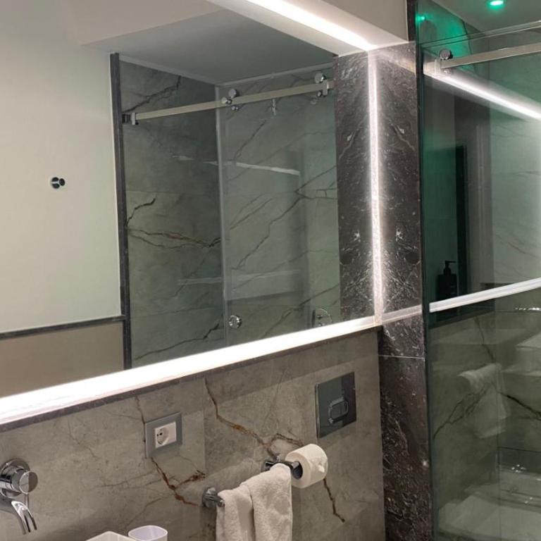 Suite 136 - Superior Double Room - 18