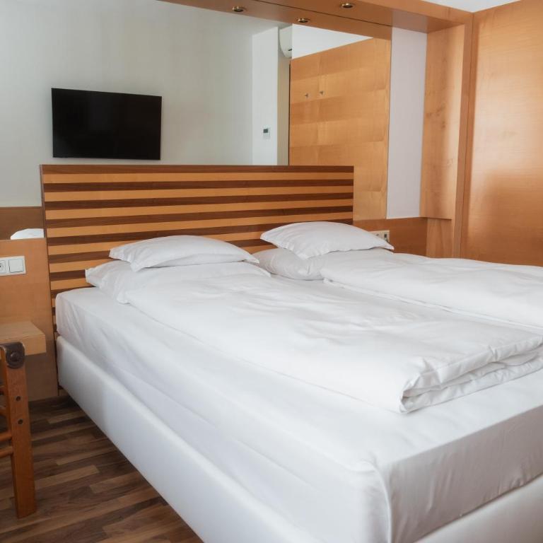 City-Hotel - Standard Doppel- oder Zweibettzimmer - 1