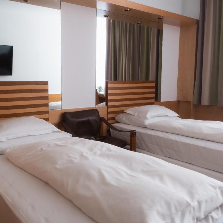 City-Hotel - Standard Doppel- oder Zweibettzimmer - 2