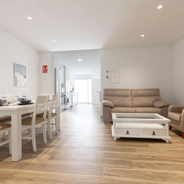 SOLGUEST Aparthotel Estepona - Apartamento - Acceso para personas de movilidad reducida - 1
