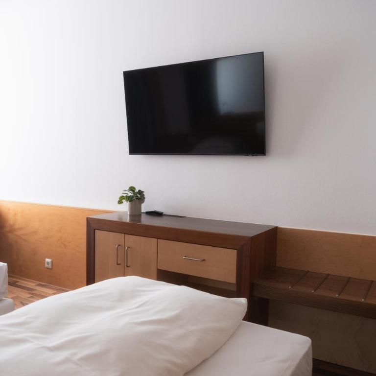 City-Hotel - Standard Doppel- oder Zweibettzimmer - 10